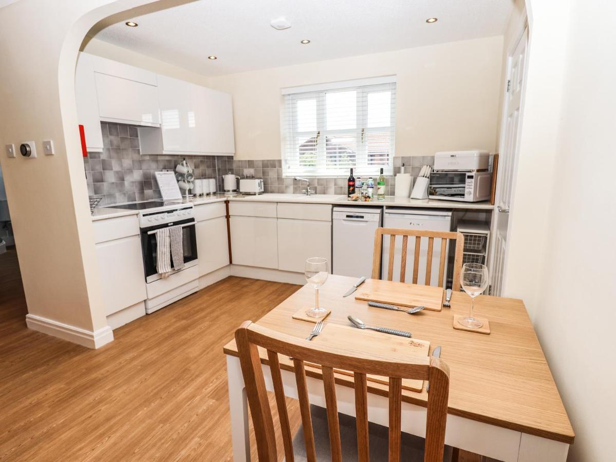3 Rothbury Place Lytham St Annes Exterior photo